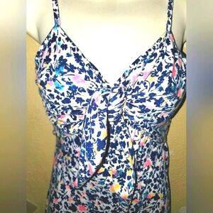 NWOT! Derek Heart Blue Floral Front Tie Open Back Maxi Dress Size M